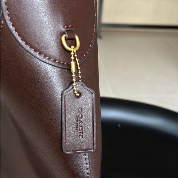 Coach Brooklyn 28 Shoulder Bag-Maple - Picture 2 of 5